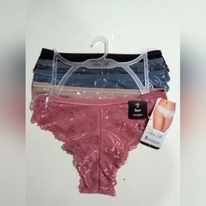 New Arrivals Rene Rofi Lace Tongas